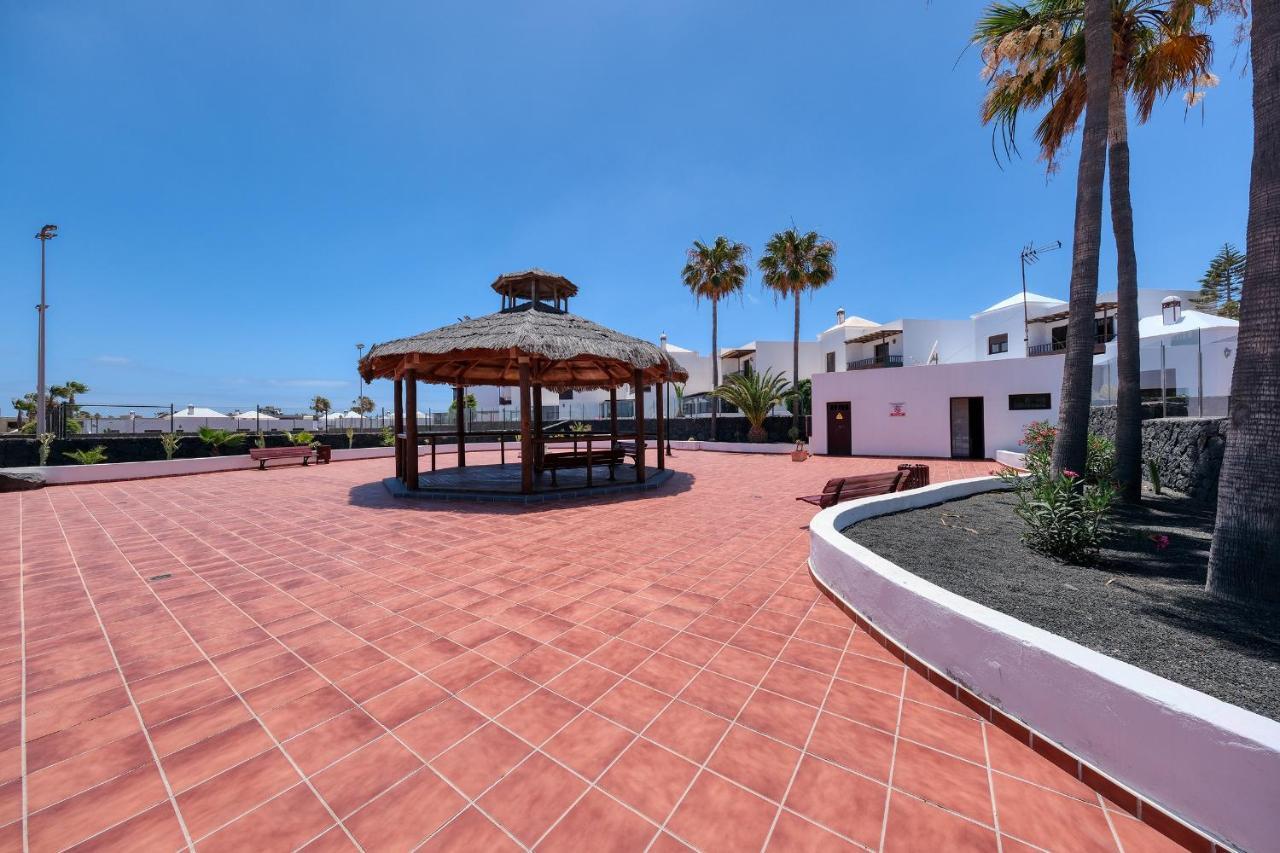 Casa Yare, Shared Pool, Air-Con, Fast Wifi Villa Costa Teguise Exterior photo